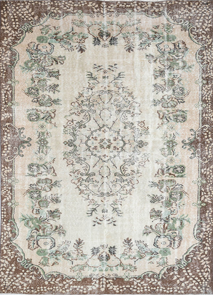 vintage beige and brown wool hand knotted Rug - HeadShot