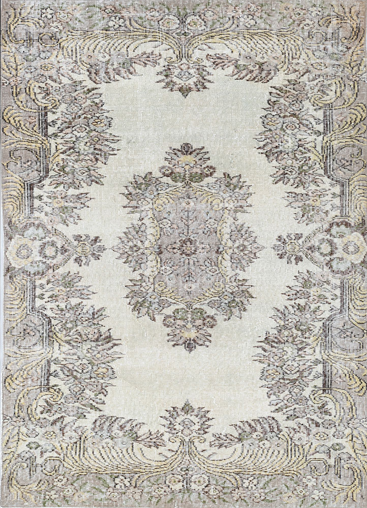 vintage beige and brown wool hand knotted Rug - HeadShot