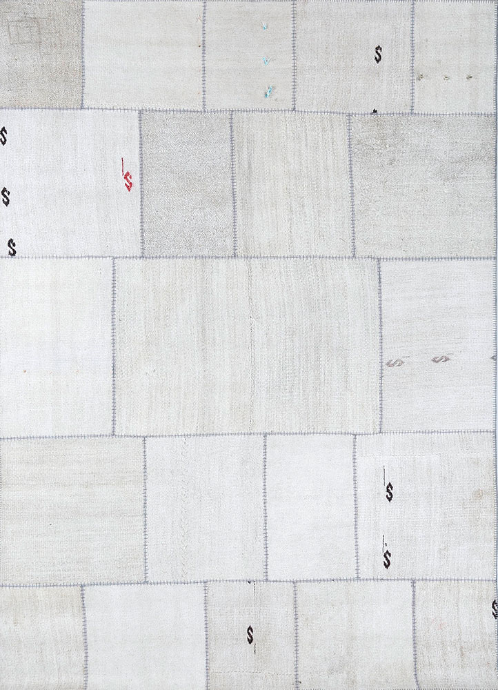 provenance grey and black wool hand knotted Rug - HeadShot