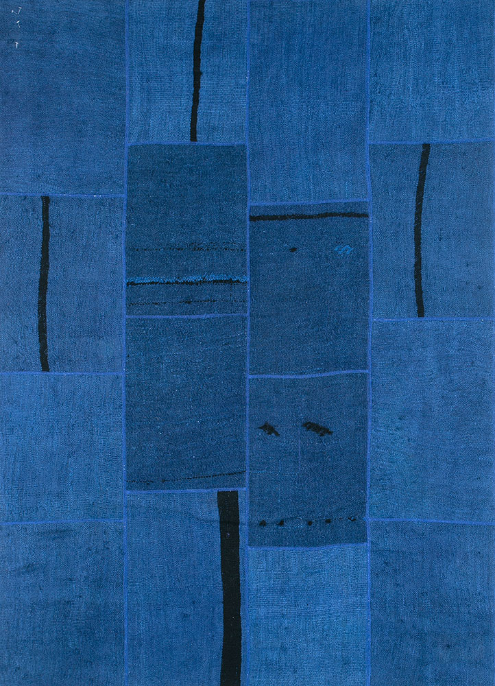 provenance blue wool hand knotted Rug - HeadShot