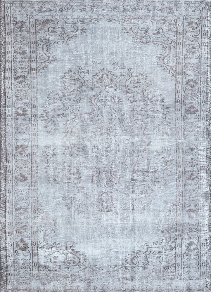 vintage blue wool hand knotted Rug - HeadShot