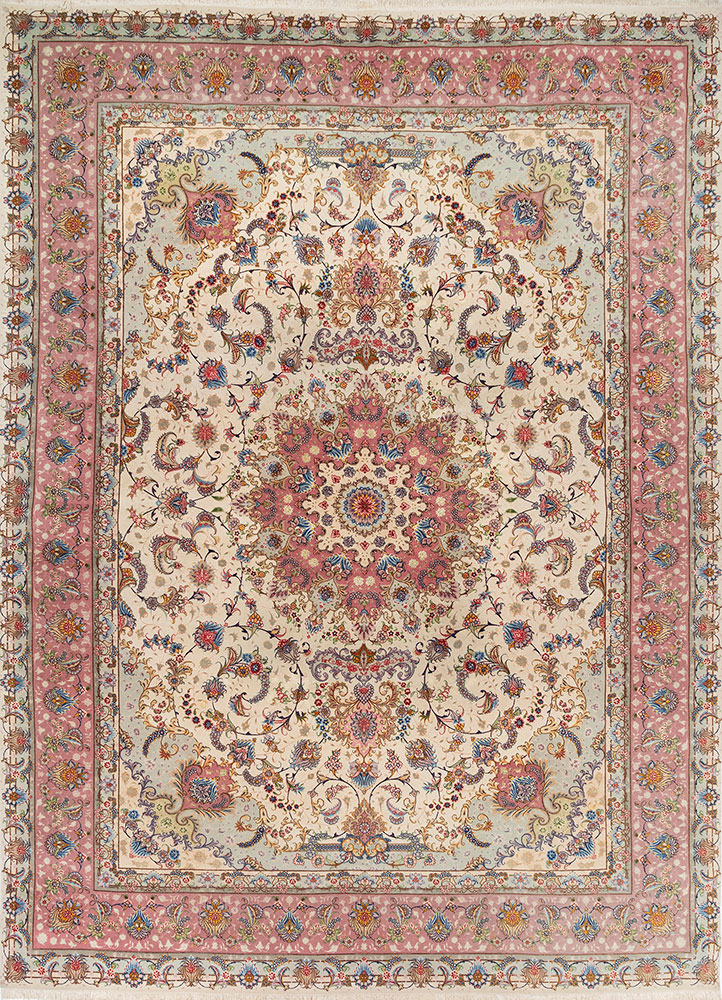 aalam ivory wool hand knotted Rug - HeadShot