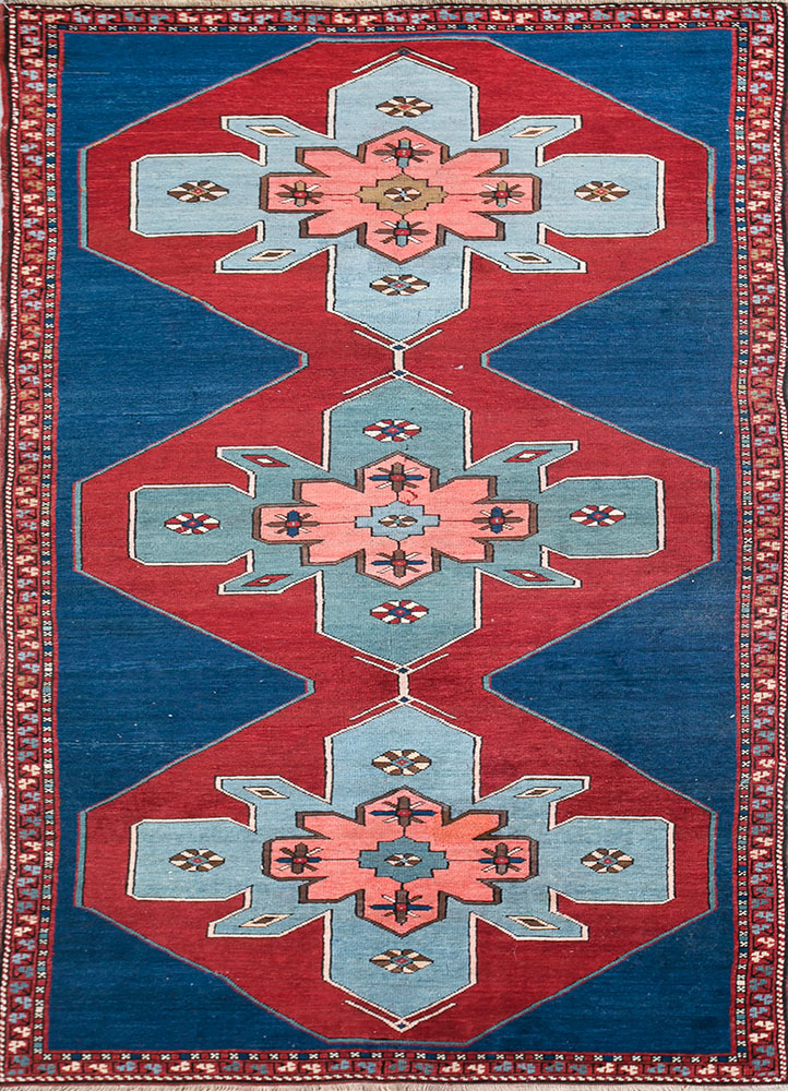 nuray blue wool hand knotted Rug - HeadShot
