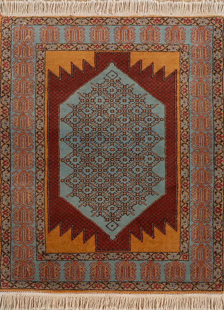 kiaan blue wool hand knotted Rug - HeadShot