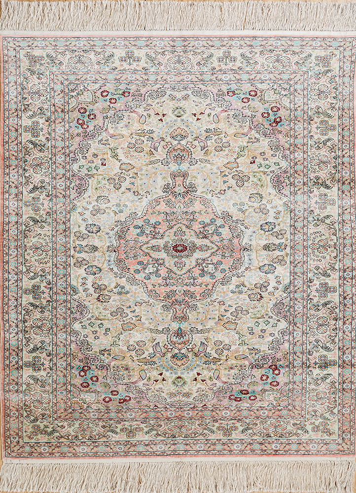gulmarg gold silk hand knotted Rug - HeadShot