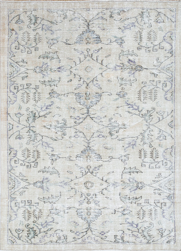 vintage beige and brown wool hand knotted Rug - HeadShot