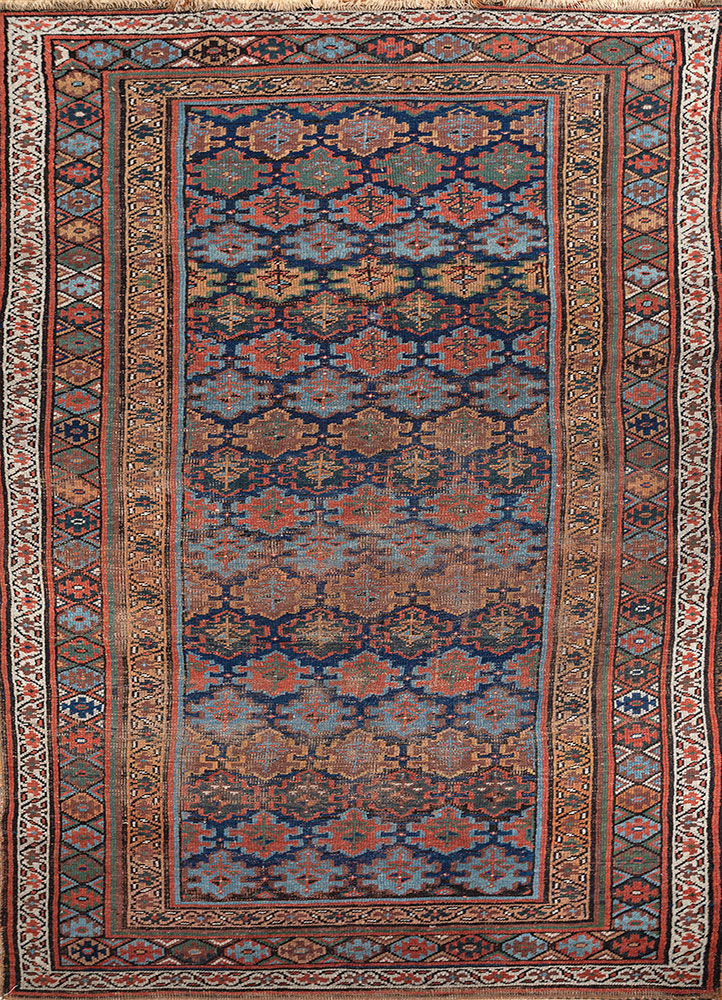 nuray blue wool hand knotted Rug - HeadShot