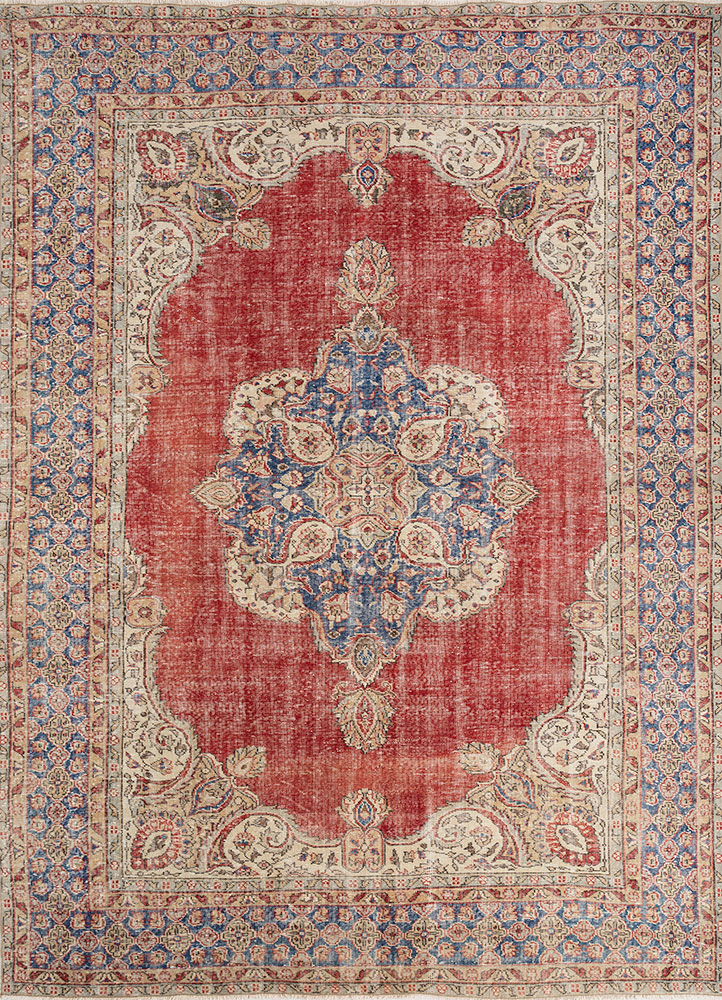 vintage red and orange wool hand knotted Rug - HeadShot
