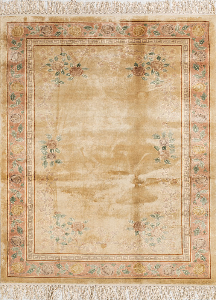 gulmarg gold silk hand knotted Rug - HeadShot