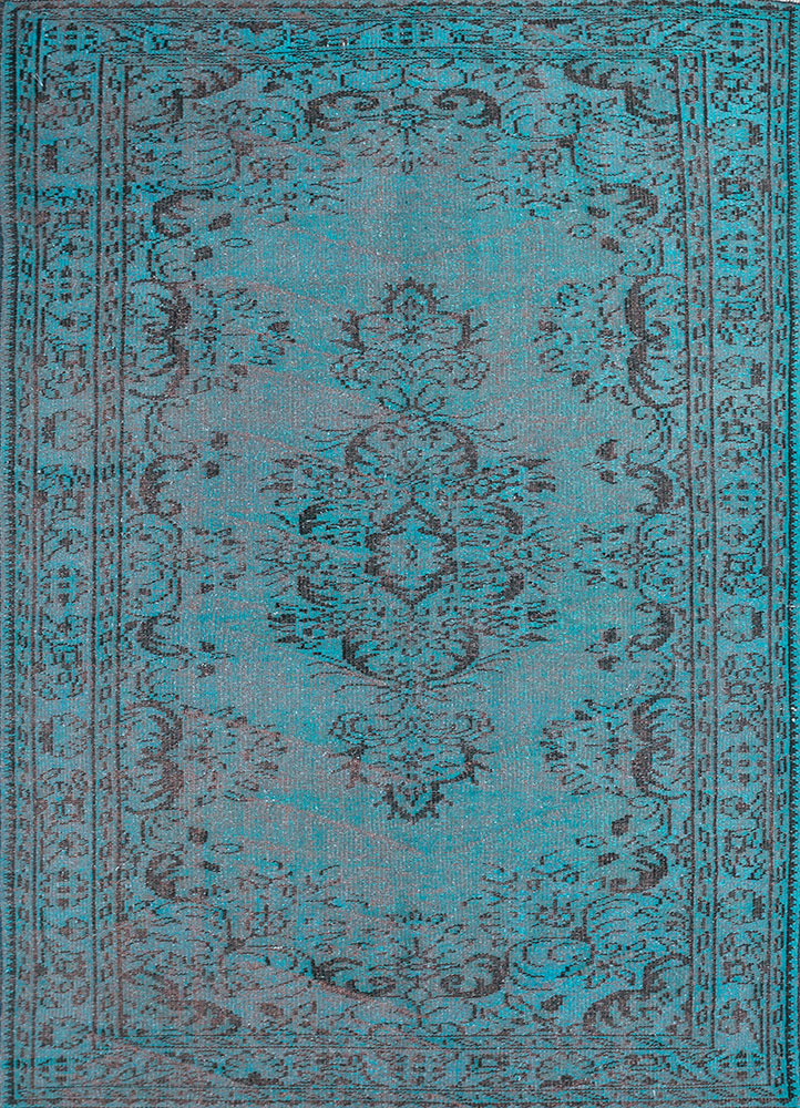 lacuna blue wool hand knotted Rug - HeadShot