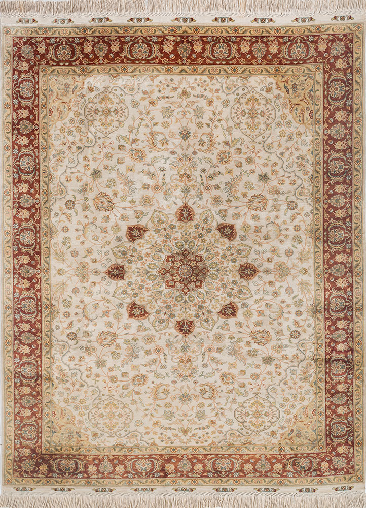 gulmarg gold silk hand knotted Rug - HeadShot
