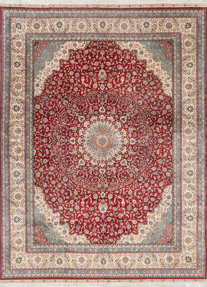 gulmarg red and orange silk hand knotted Rug - HeadShot
