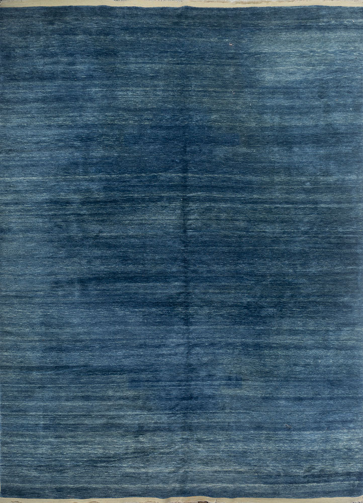 zuri blue wool hand knotted Rug - HeadShot