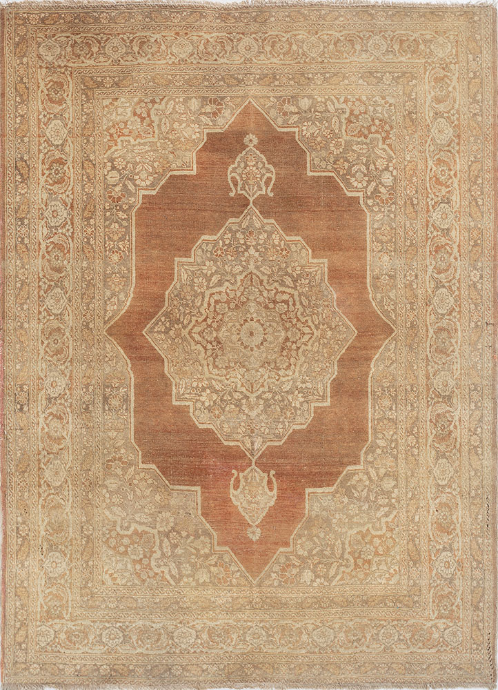 aalam green wool hand knotted Rug - HeadShot