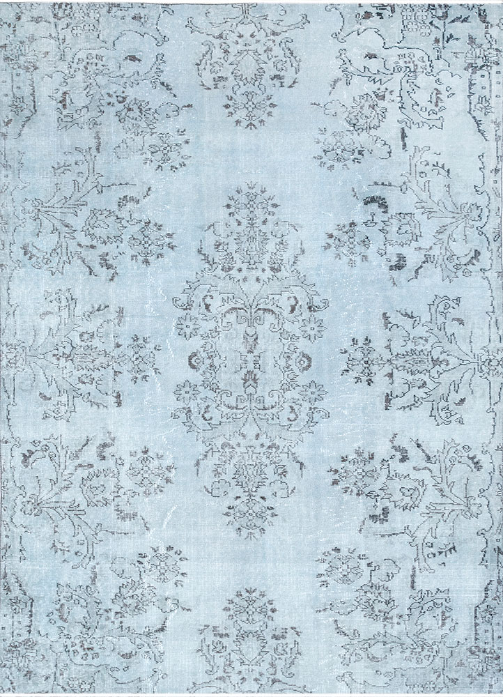 vintage blue wool hand knotted Rug - HeadShot