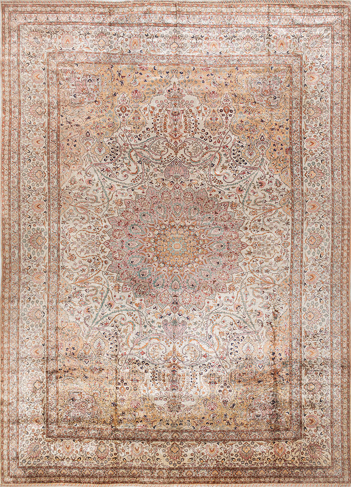 gulmarg pink and purple silk hand knotted Rug - HeadShot