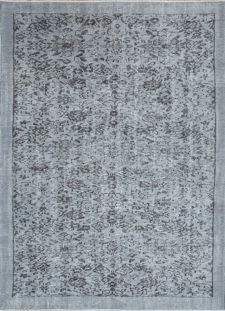 vintage grey and black wool hand knotted Rug - HeadShot