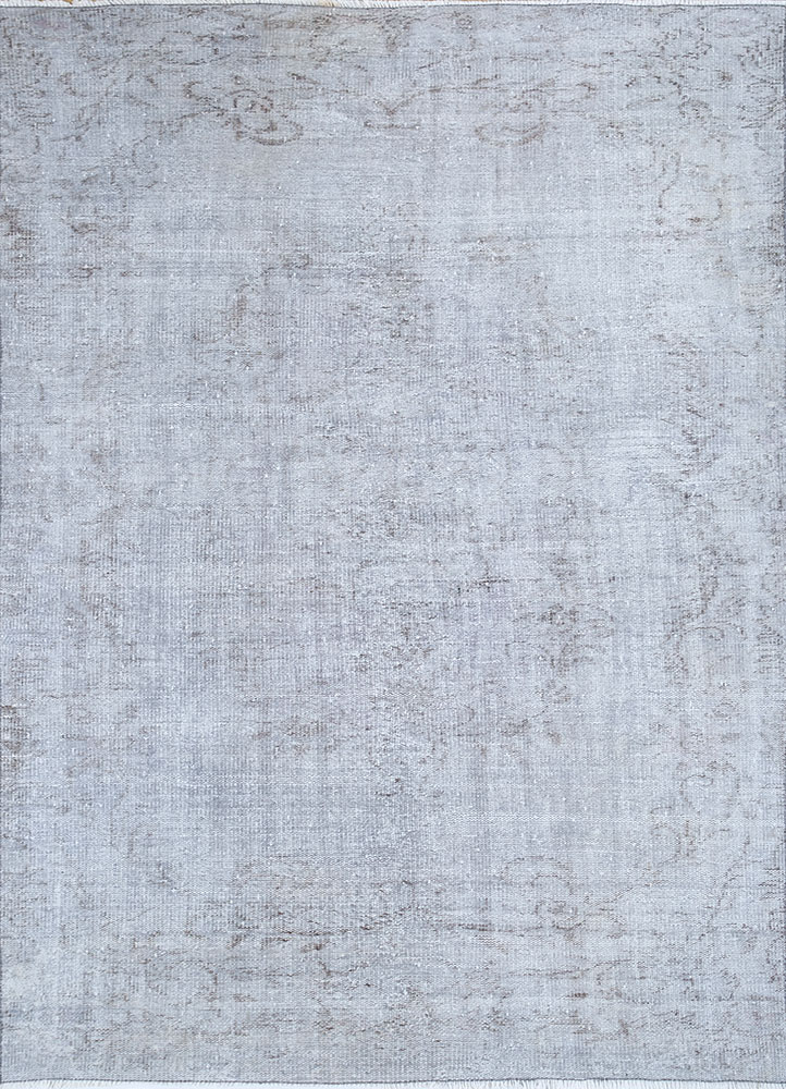 vintage grey and black wool hand knotted Rug - HeadShot