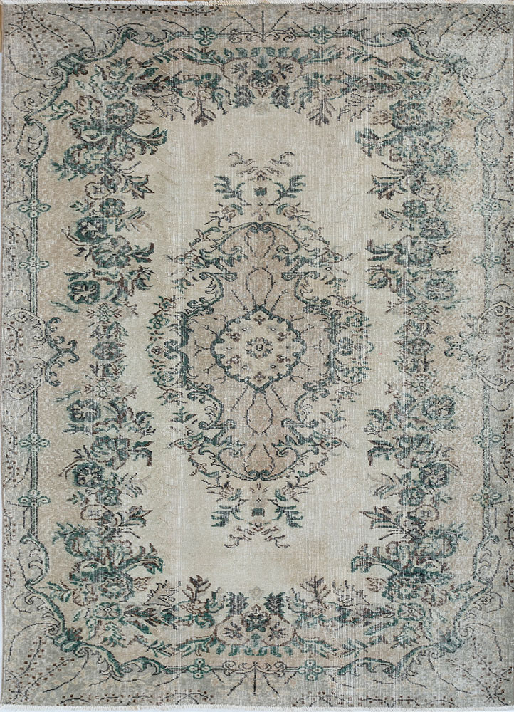 vintage beige and brown wool hand knotted Rug - HeadShot