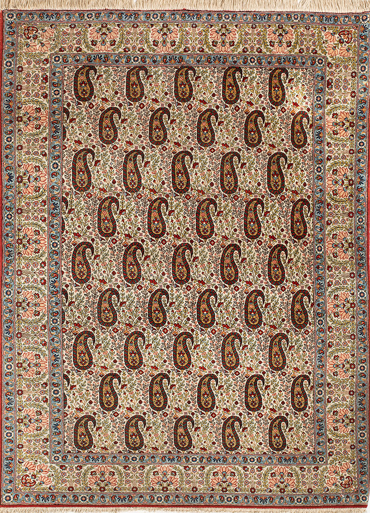aalam ivory wool hand knotted Rug - HeadShot