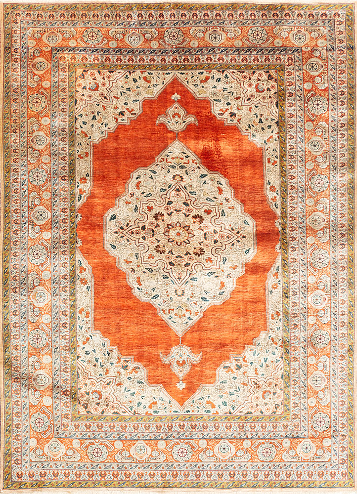 gulmarg red and orange silk hand knotted Rug - HeadShot