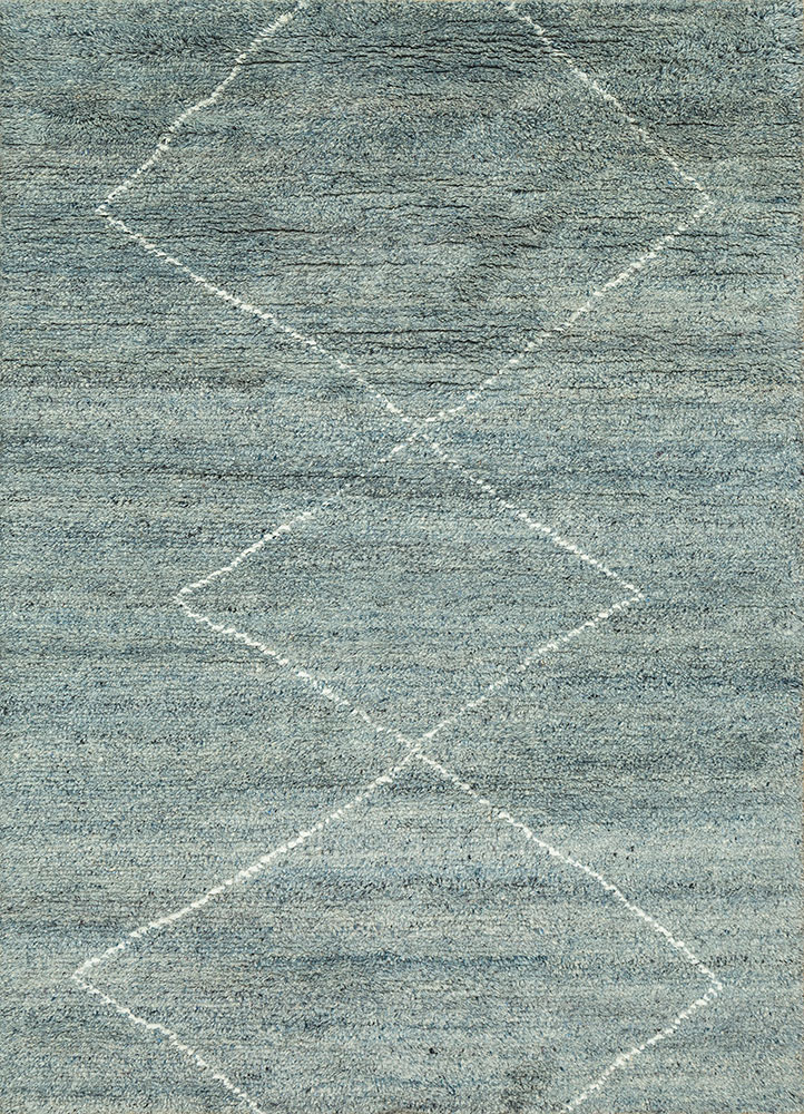 zuri blue wool hand knotted Rug - HeadShot