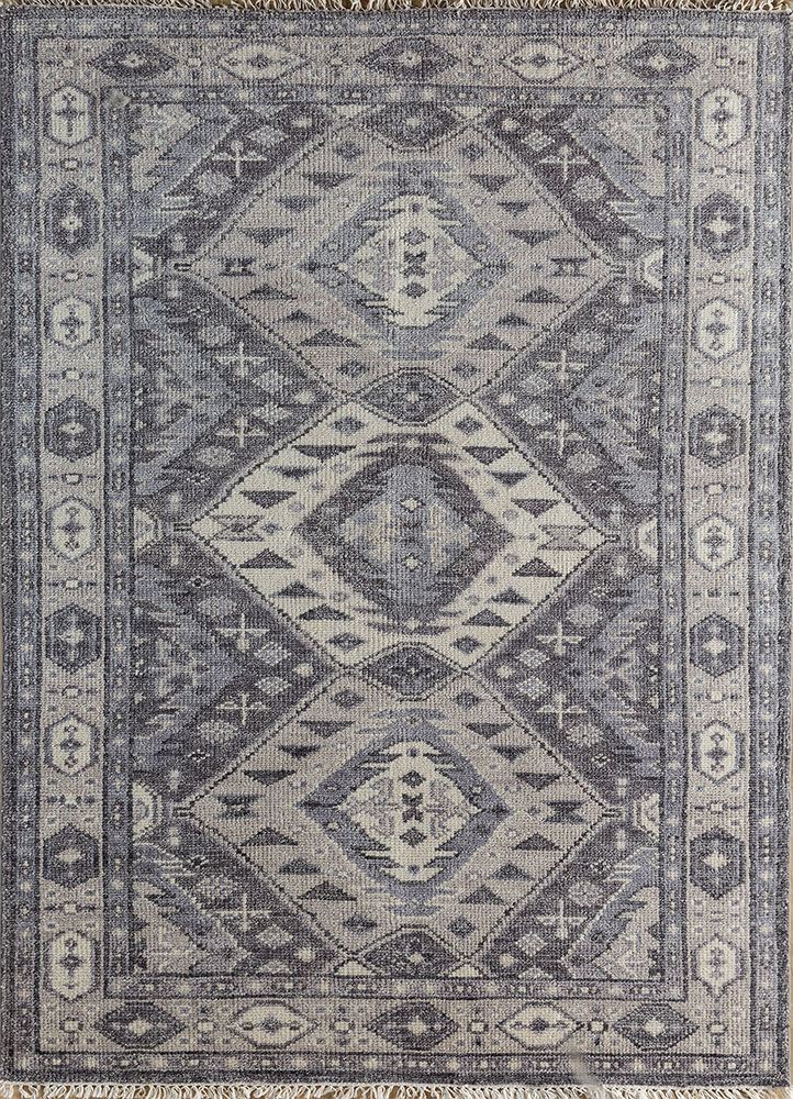 savana grey and black wool hand knotted Rug - HeadShot
