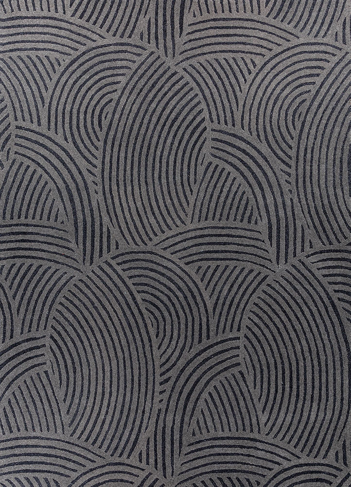 pathways grey and black wool and viscose hand tufted Rug - HeadShot