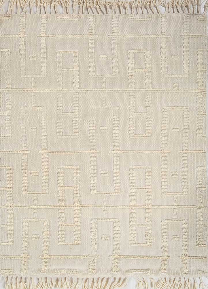 zuri ivory wool hand knotted Rug - HeadShot