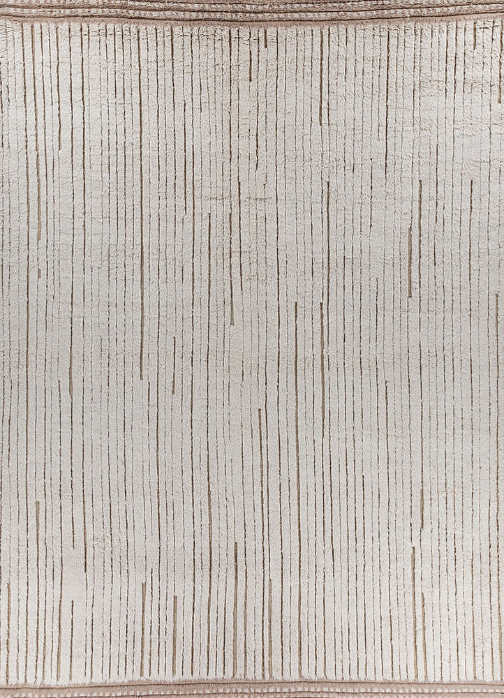 manifest ivory wool hand knotted Rug - HeadShot