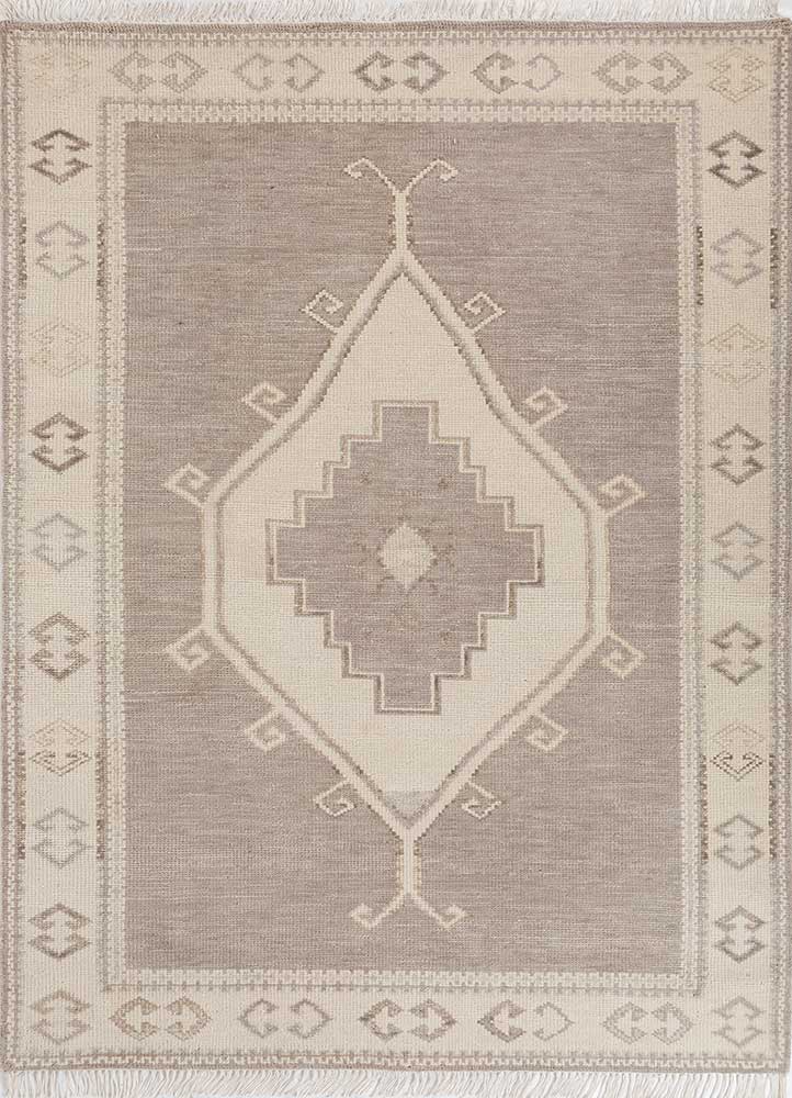 thyme ivory wool hand knotted Rug - HeadShot