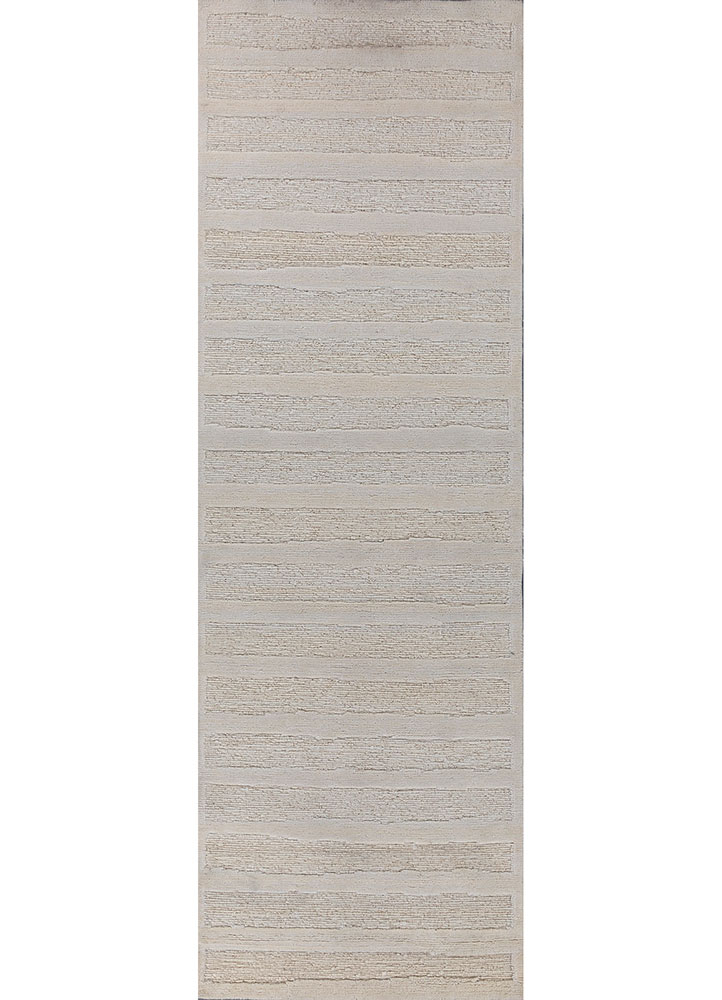 zuri ivory marino wool hand knotted Rug - HeadShot