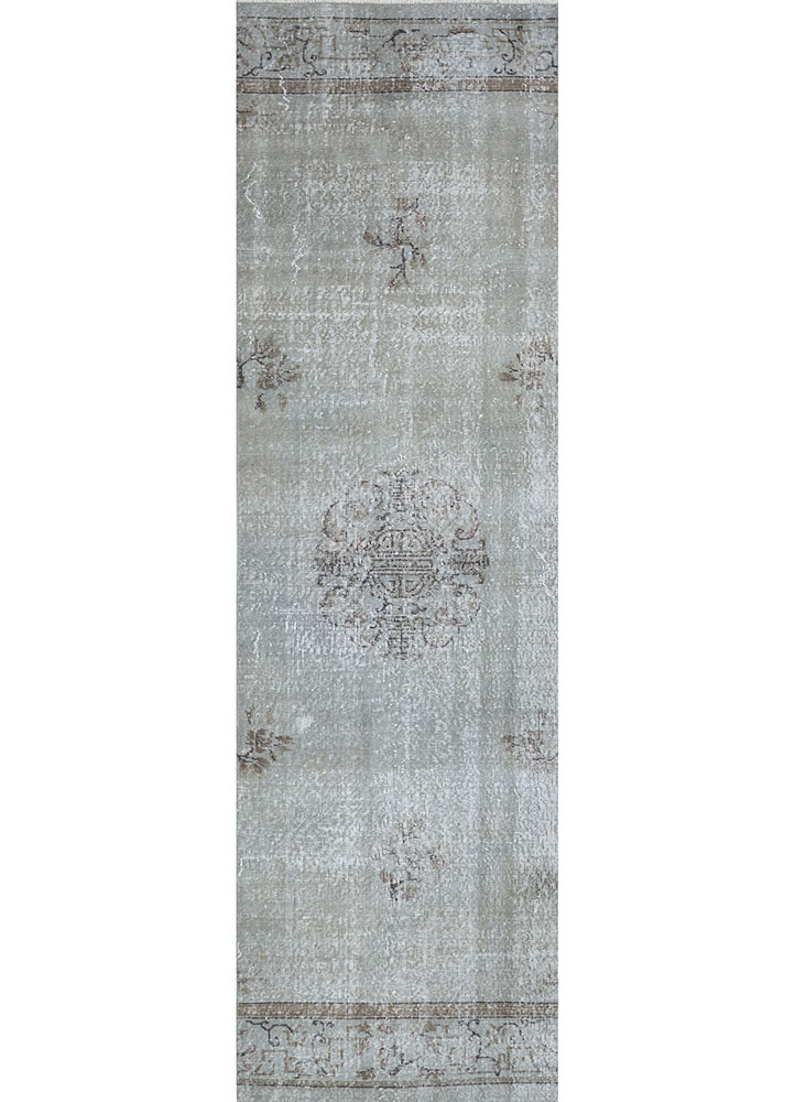 vintage grey and black wool hand knotted Rug - HeadShot