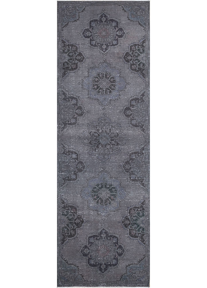 lacuna grey and black wool hand knotted Rug - HeadShot
