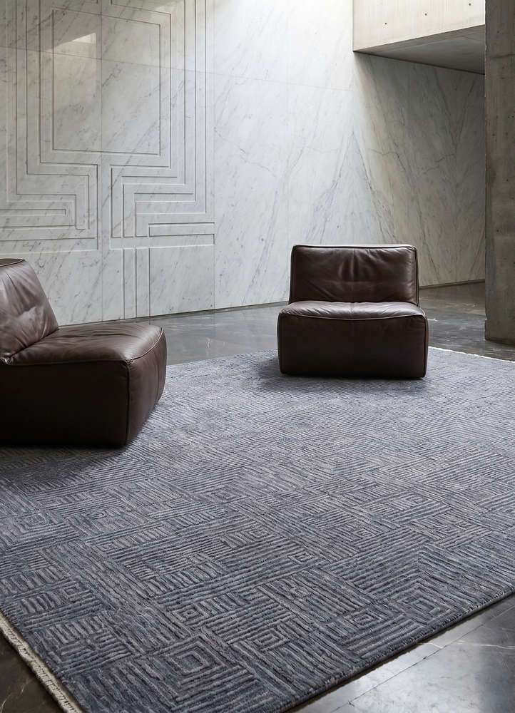 manifest blue wool and silk hand knotted Rug - Rander