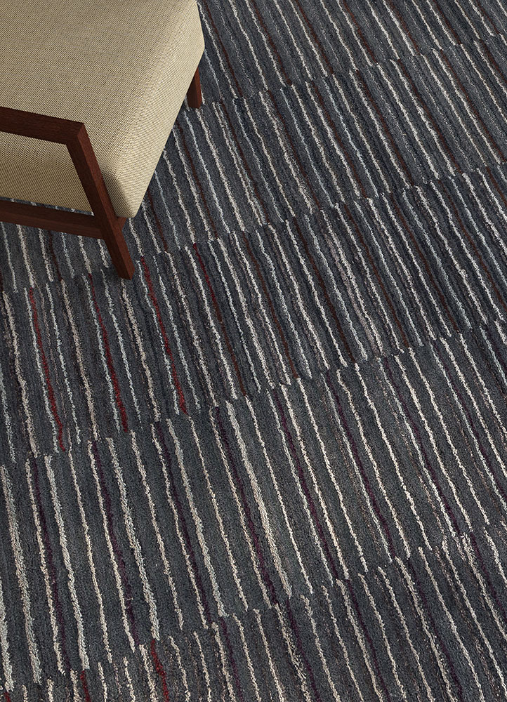 linear grey and black wool and viscose hand tufted Rug - Rander