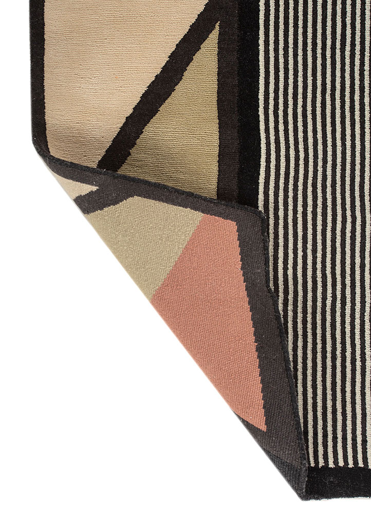 box ivory wool hand knotted Rug - Perspective