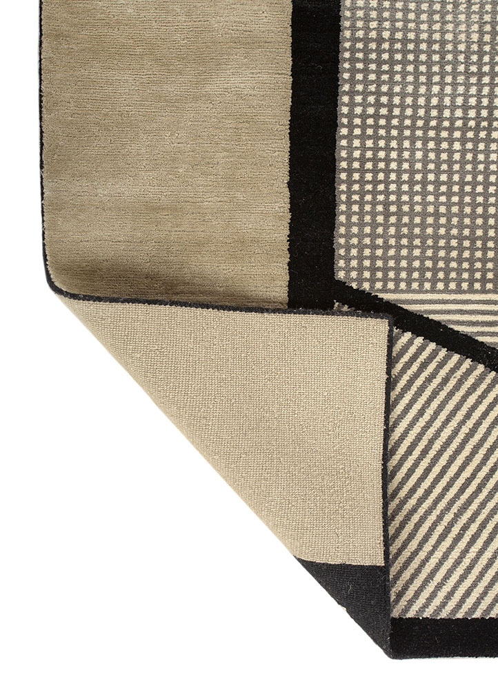 box grey and black wool hand knotted Rug - Perspective
