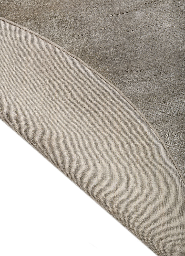 entropy blue wool and viscose hand knotted Rug - Perspective