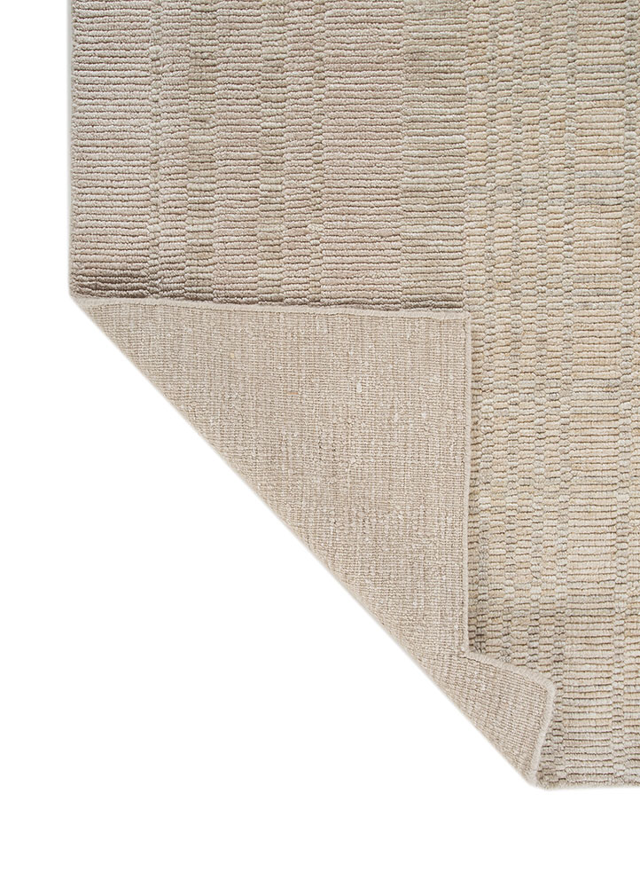 saga grey and black wool and tencil hand loom Rug - Perspective