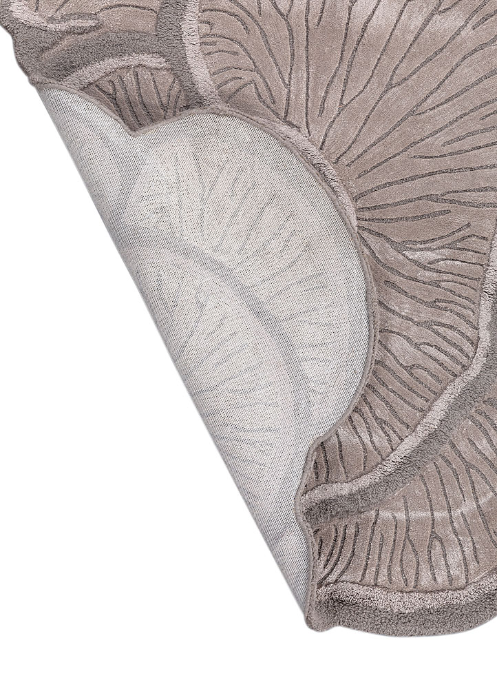 aurelia grey and black wool and viscose hand tufted Rug - Perspective