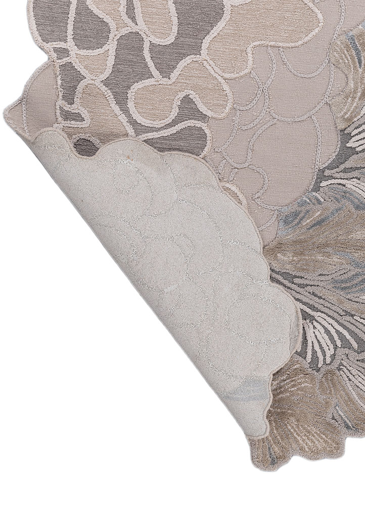 aurelia ivory wool and viscose hand tufted Rug - Perspective