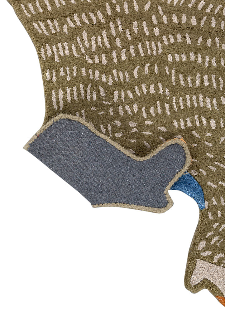 wild wanderlust green wool and viscose hand tufted Rug - Perspective