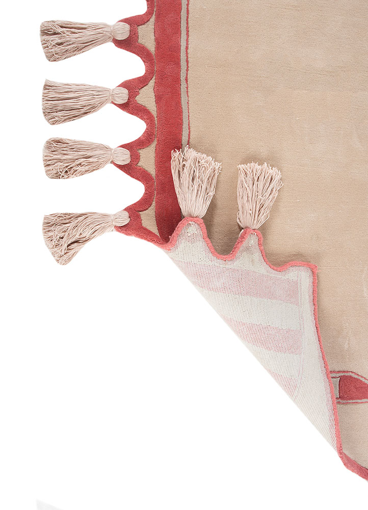 jardins du monde pink and purple wool hand tufted Rug - Perspective