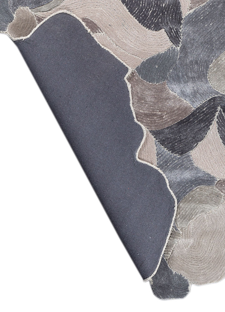 aurelia ivory wool and viscose hand tufted Rug - Perspective