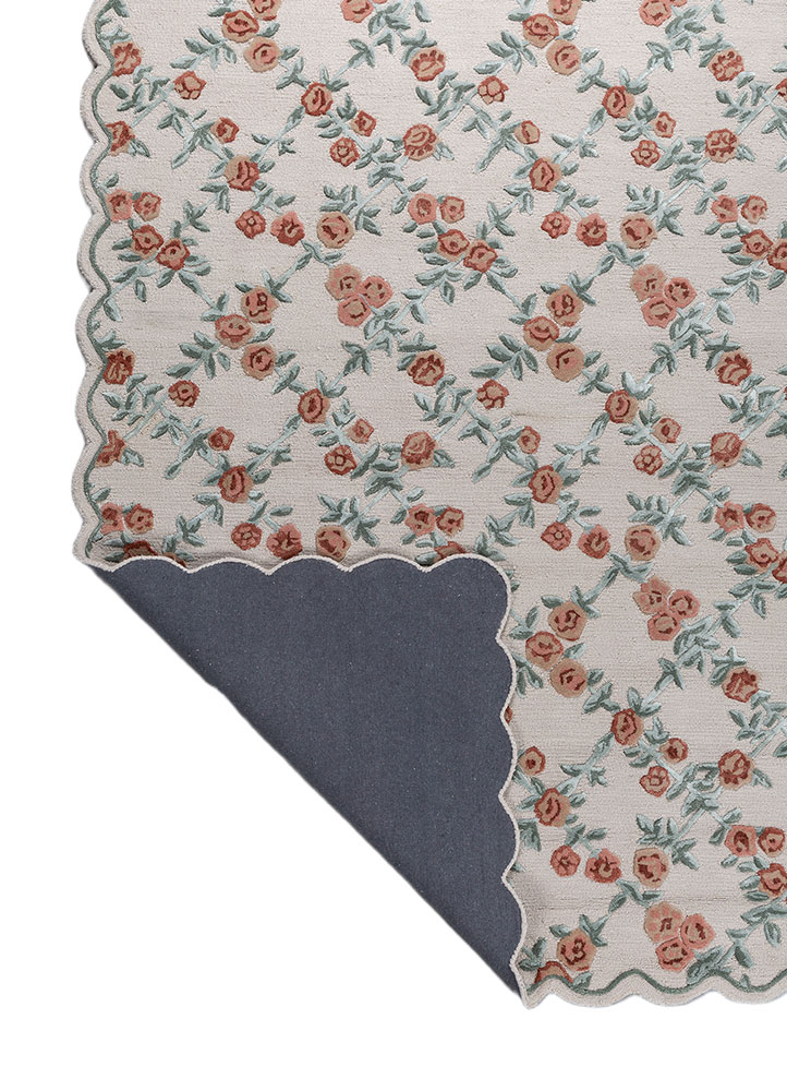 aurelia ivory wool and viscose hand tufted Rug - Perspective