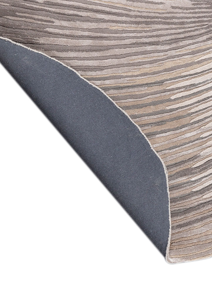 infini grey and black wool and viscose hand tufted Rug - Perspective