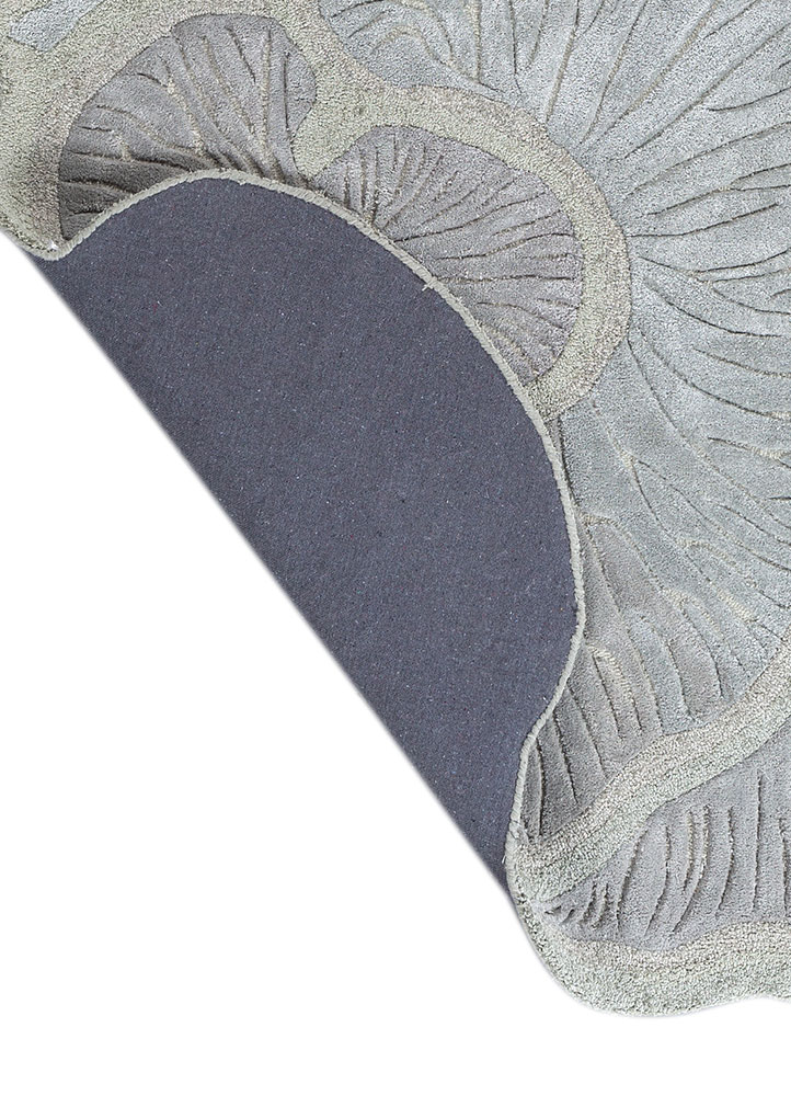 aurelia blue wool and viscose hand tufted Rug - Perspective