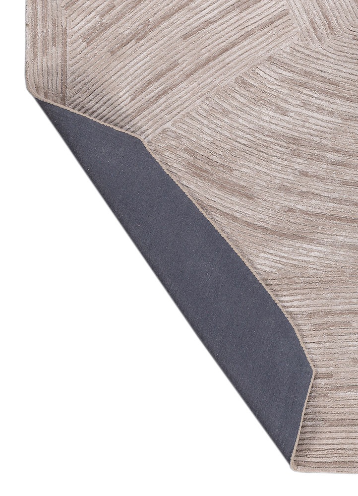 infini ivory wool and viscose hand tufted Rug - Perspective