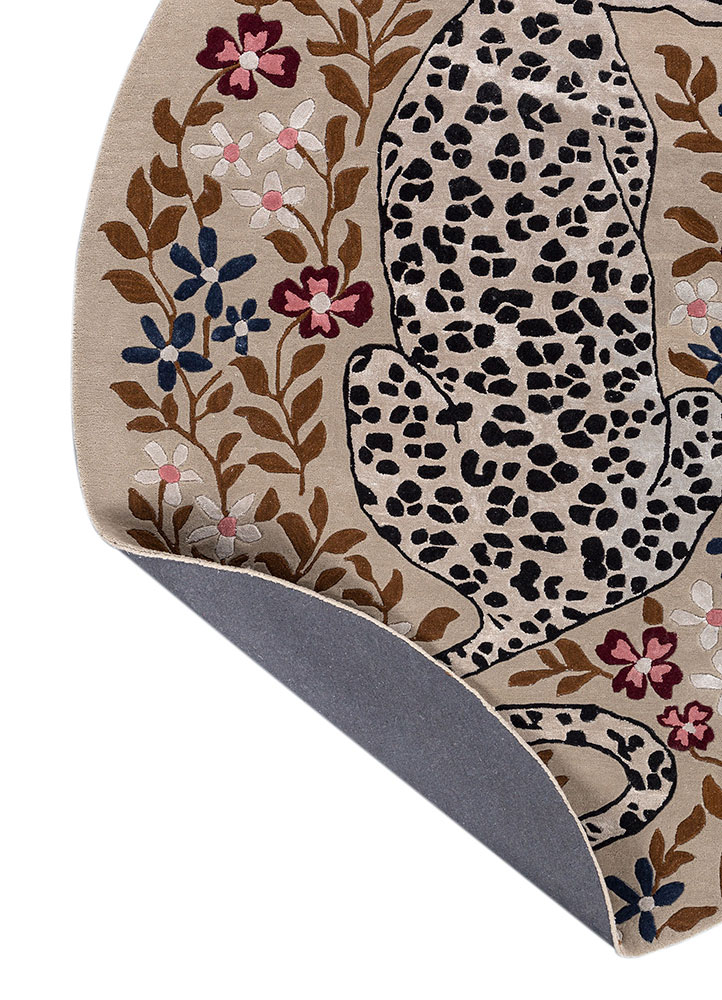 wild wanderlust beige and brown wool and viscose hand tufted Rug - Perspective